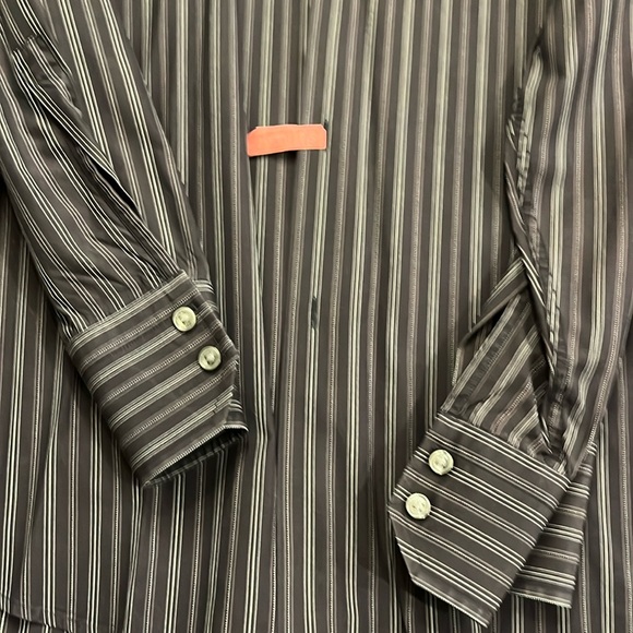 Boss button down - Picture 4 of 4